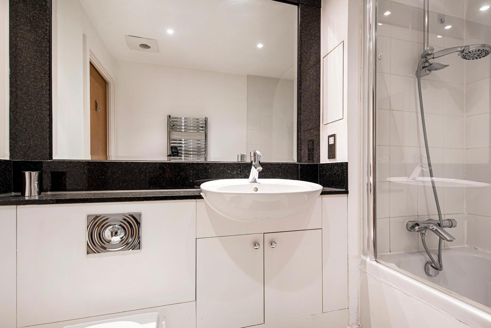 לונדון Central 2 Bed With Large Terrace מראה חיצוני תמונה